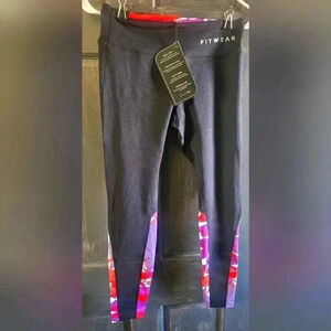 Fitwear black n multi color small leggings